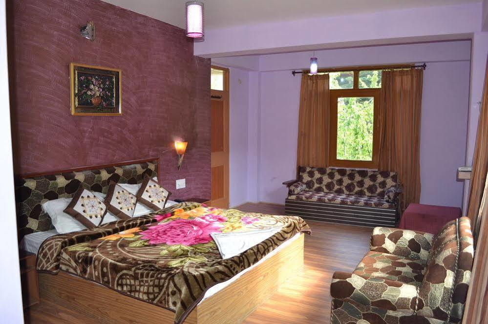 מנאלי Hotel Chetna מראה חיצוני תמונה