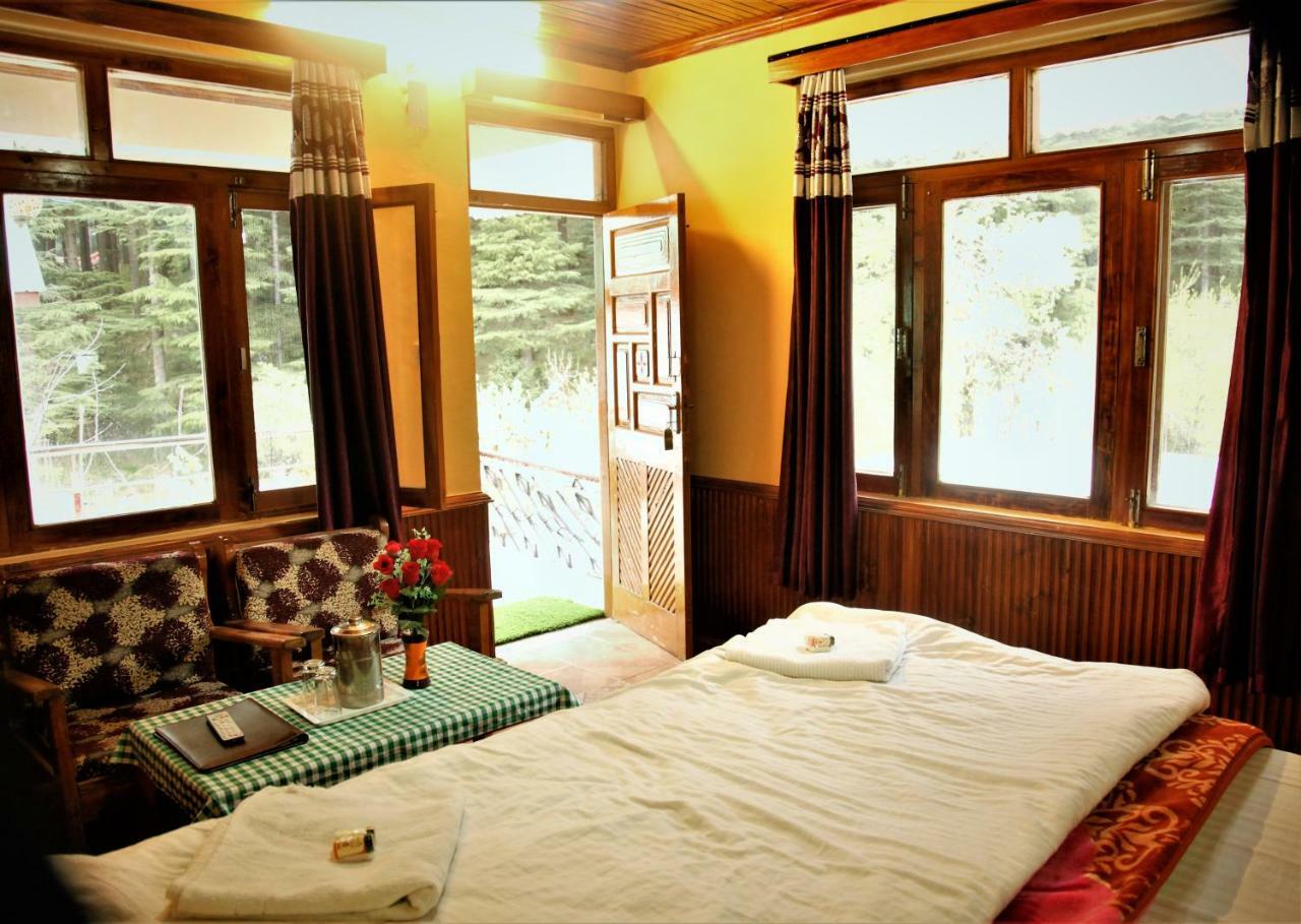 מנאלי Hotel Chetna מראה חיצוני תמונה