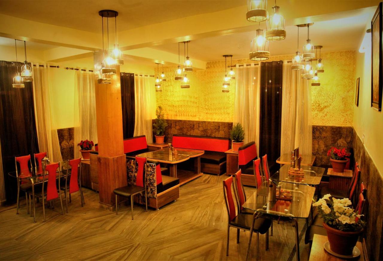 מנאלי Hotel Chetna מראה חיצוני תמונה